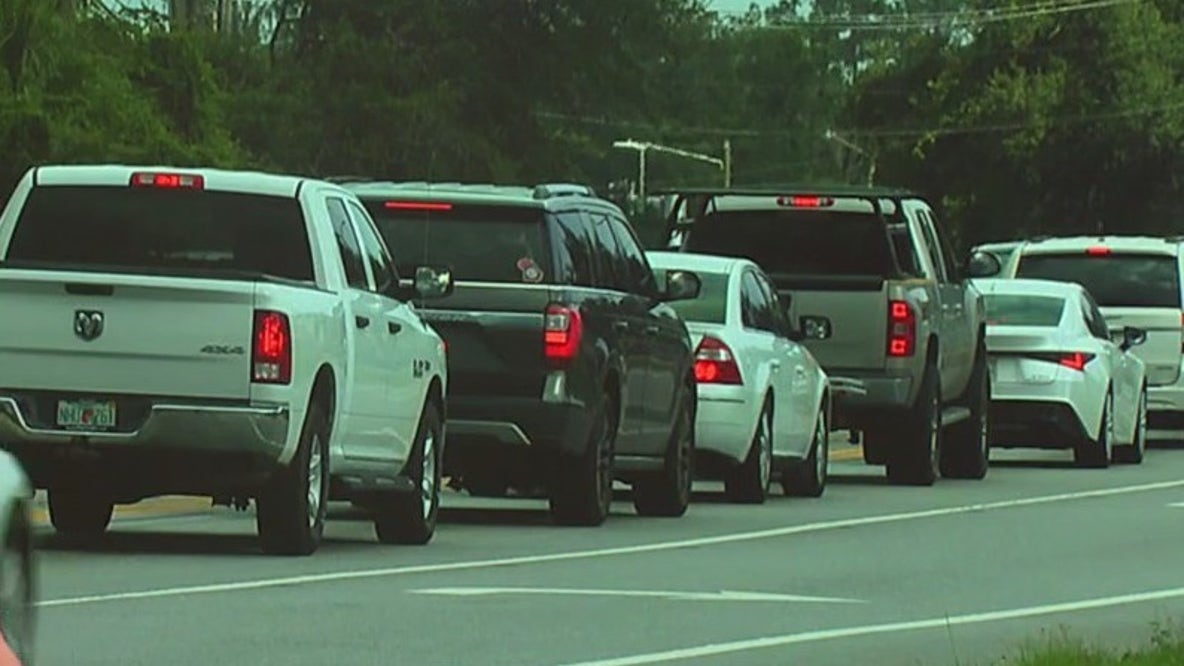 Fish Hawk community fed up with traffic